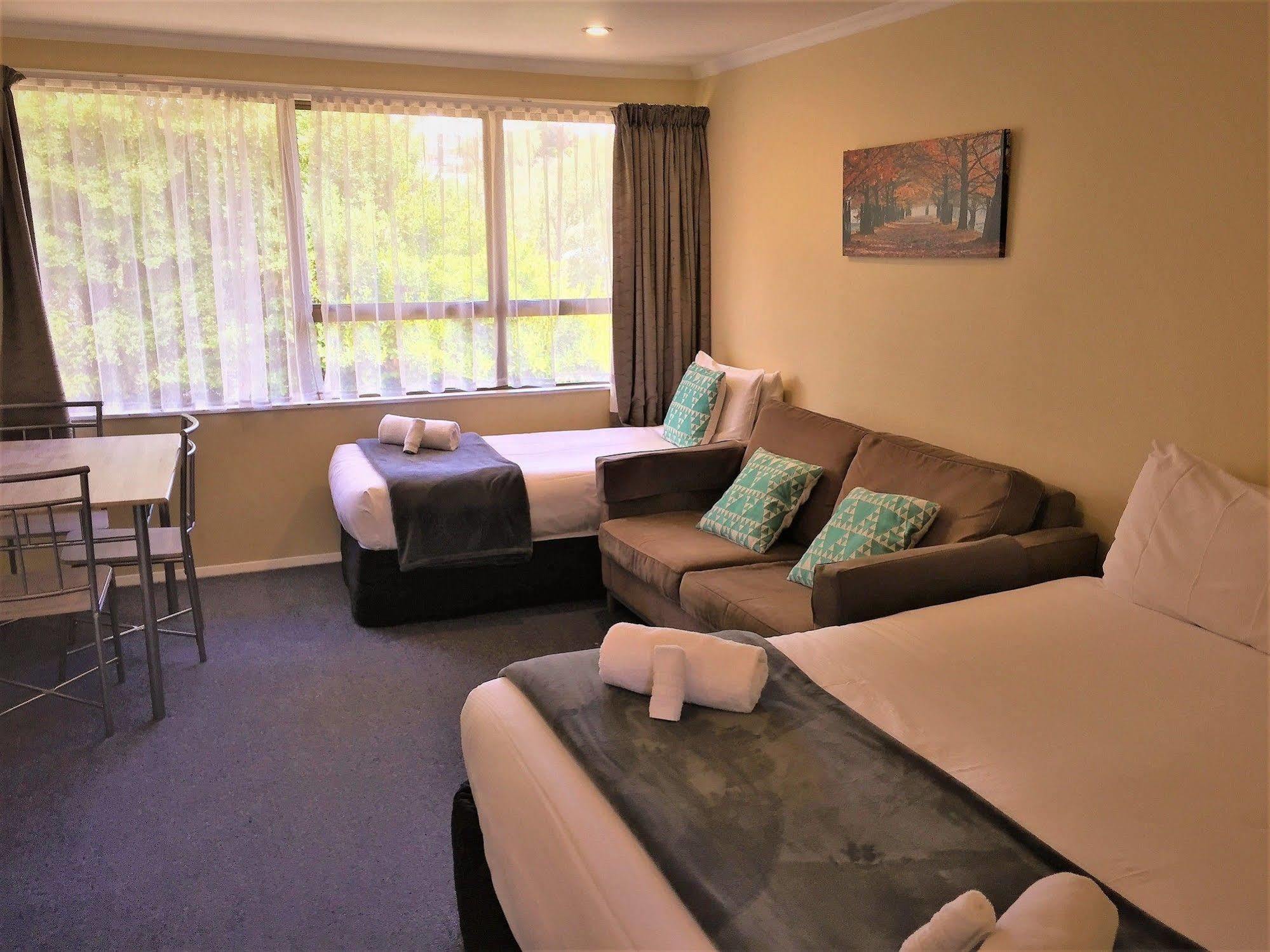 Fairway Motel & Apartments Wanaka Eksteriør bilde